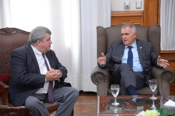 Polémica: pedagogos rechazan la validez de títulos foráneos