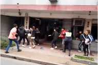 VIDEO. Batalla campal entre estudiantes: “Hay rumores de que se volverán a pelear”