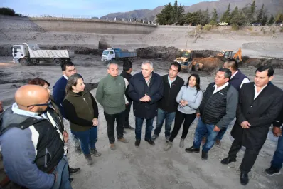 Jaldo recorrió obras en Amaicha del Valle