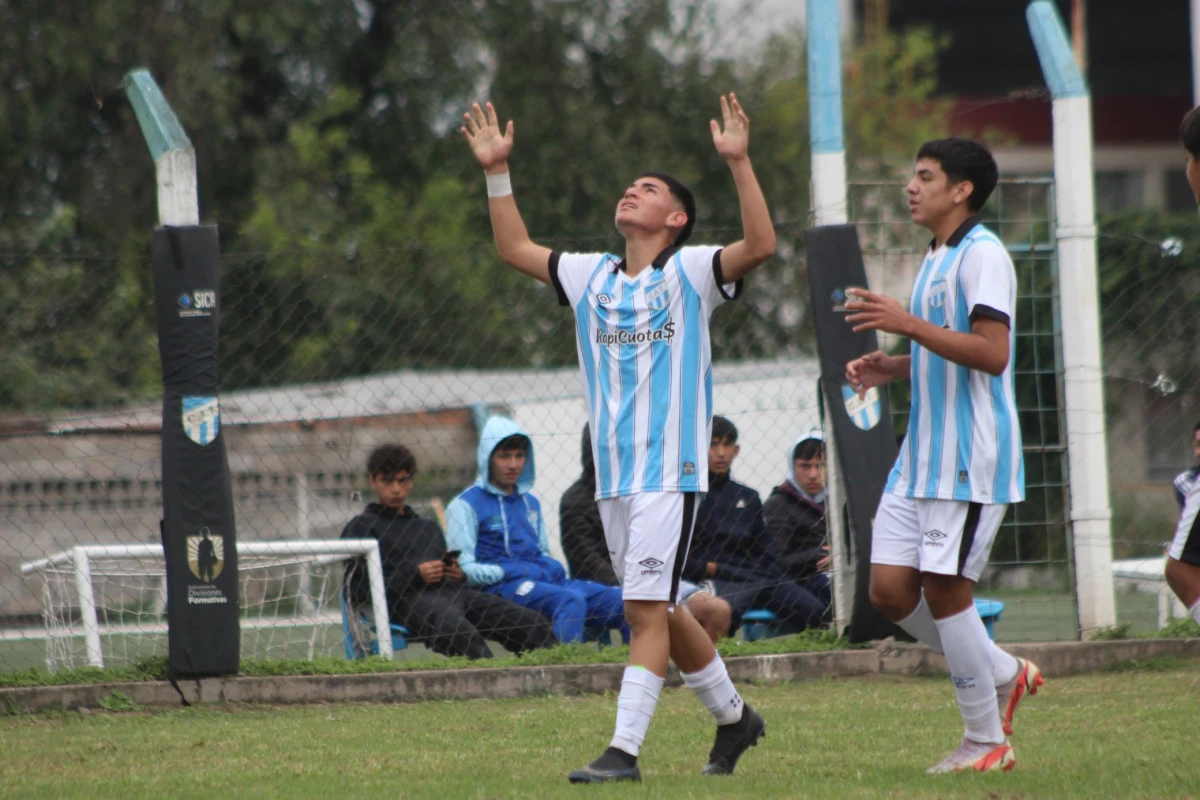 La novena de Atlético Tucumán venció 6-0 a Independiente Rivadavia.