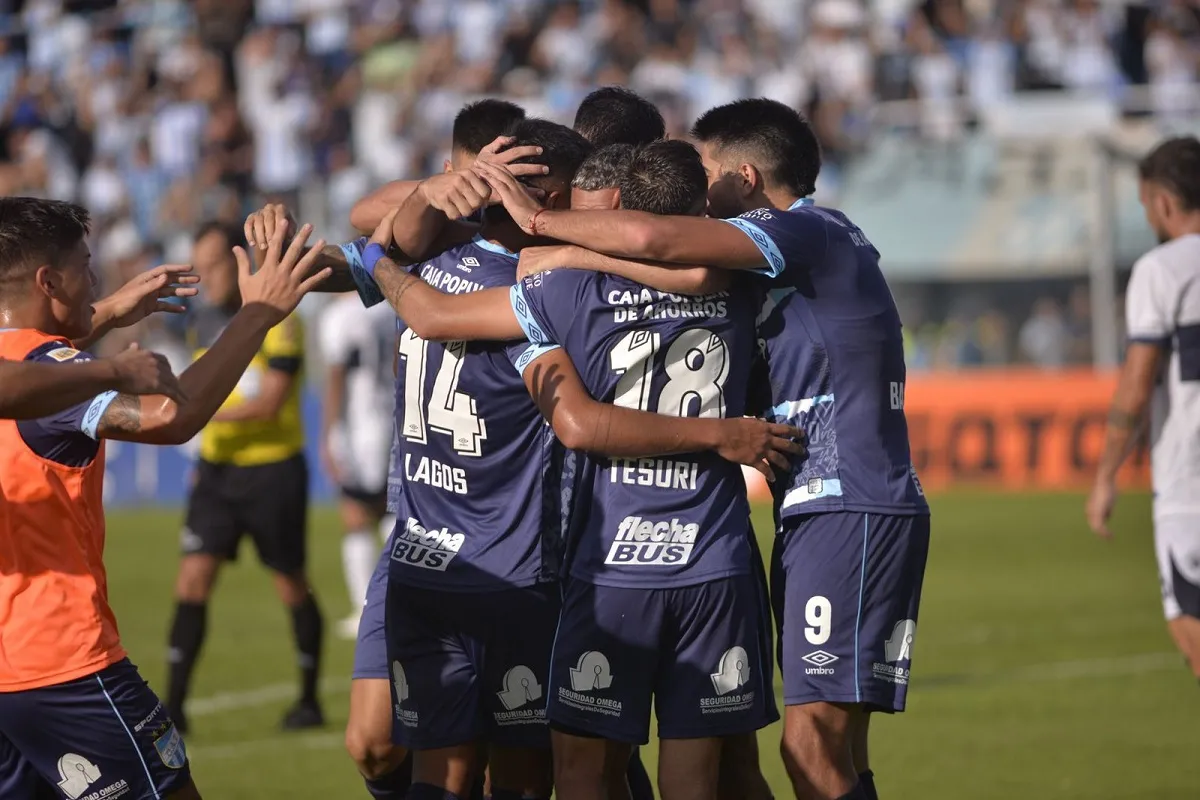 TODO LISTO. Atlético ya tiene su lista de convocados para el partido de mañana ante Boca Juniors en el Monumental