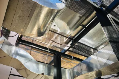 Estética, practicidad, simple mantenimiento y gran perdurabilidad para tus proyectos