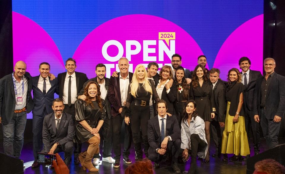 El evento que reunió a las figuras de Telefe y donde Cristina Pérez presentó su nuevo programa,