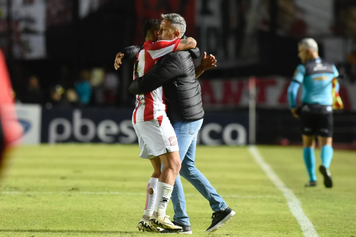 ¿Qué pasó con Diego Flores cuando el plantel de San Martín de Tucumán arribó tras la eliminación en la Copa Argentina?