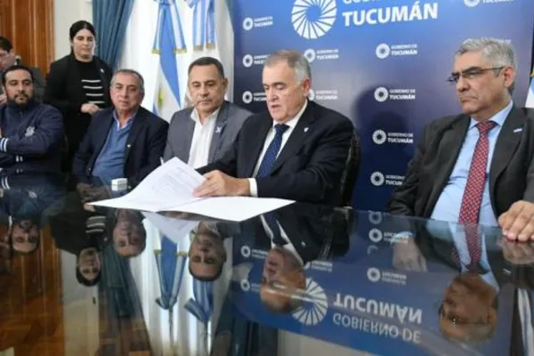 El Gobierno acordó con gremios estatales: ¿qué pasa con la paritaria docente?