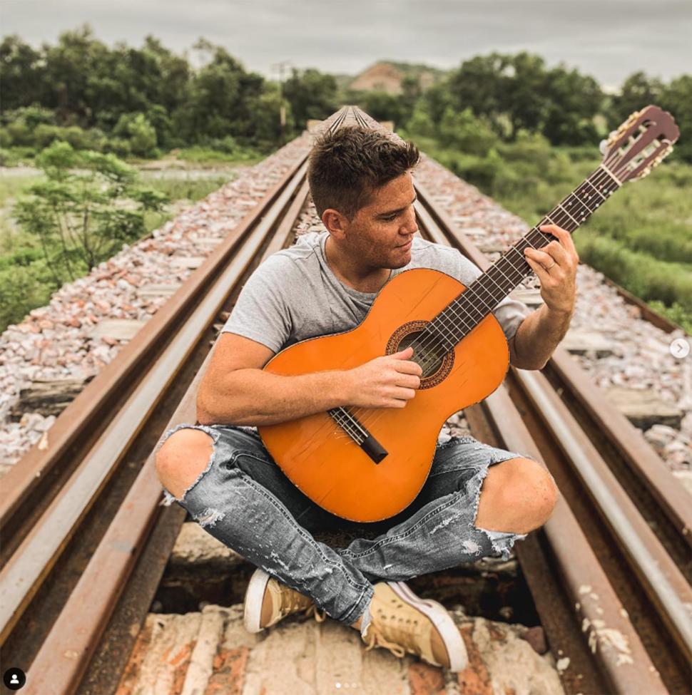 COLO WILDE. Estilo tradicional con una voz joven.