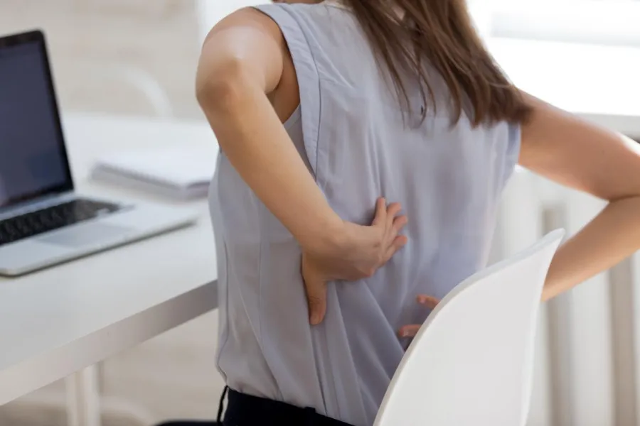 Enfermedades respiratorias: ¿cómo saber si un dolor de espalda proviene de los pulmones?