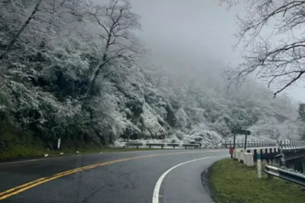 Qué medidas se están tomando tras las nevadas que complicaron el tránsito en los valles tucumanos