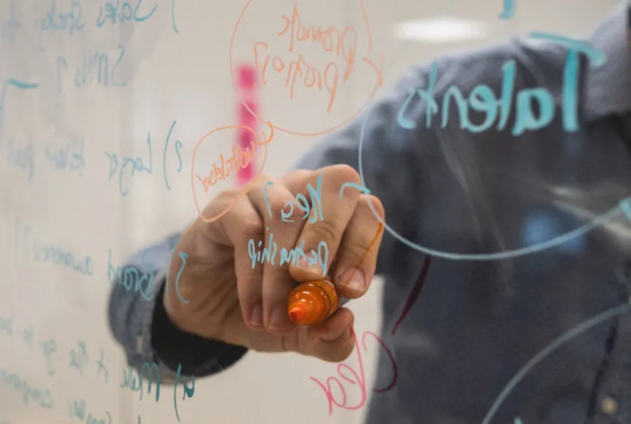 INNOVACIÓN. La universidad convoca a los estudiantes a formar parte de la competencia. UNSPLASH