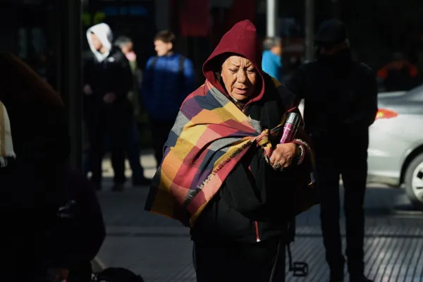¿Chau frío? El ingreso de aire cálido llevaría a casi 30 °C la temperatura en Tucumán