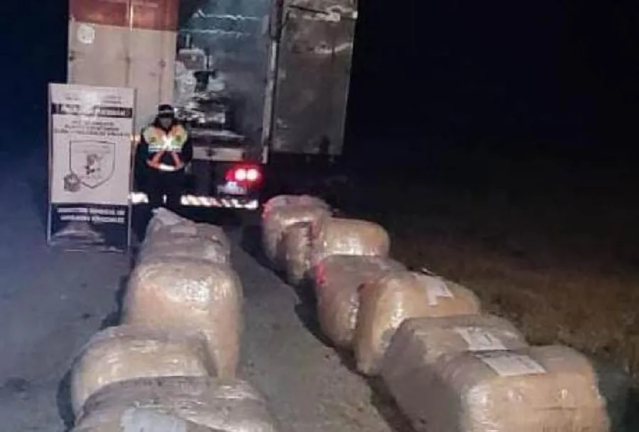 Secuestran 20 bultos con mercadería por contrabando y evasión impositiva