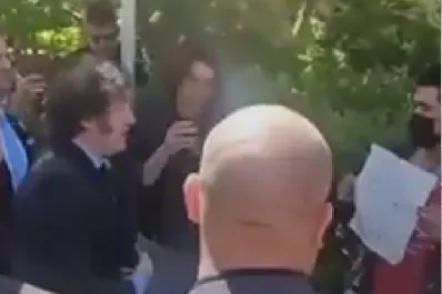 Video: Milei se cruzó con manifestantes pro palestina en EEUU que le gritaron fascista