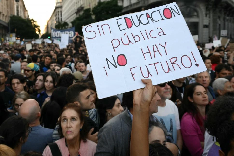 MENSAJE. Los reclamos del CIN motivaron una masiva marcha en todo el país. 