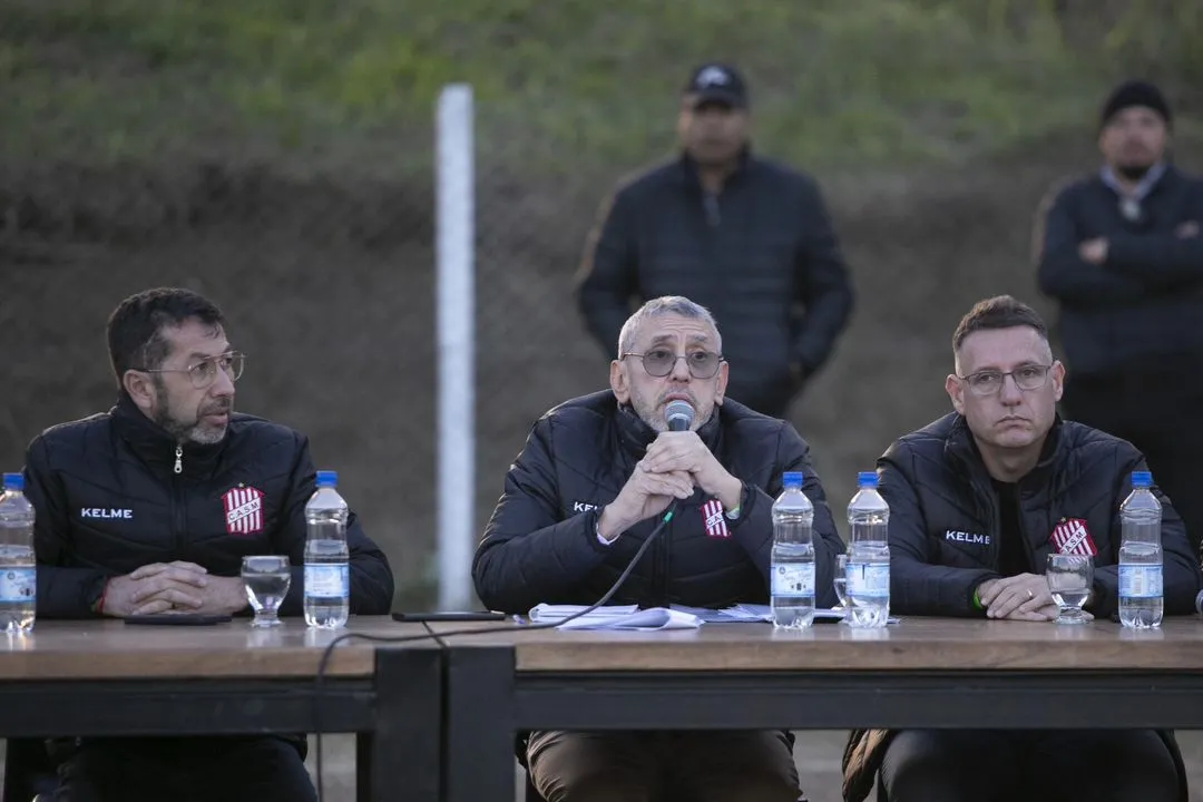 Moisello habló sobre las elecciones, bancó a Flores, dio novedades del mercado de pases y el avance de las obras en San Martín de Tucumán