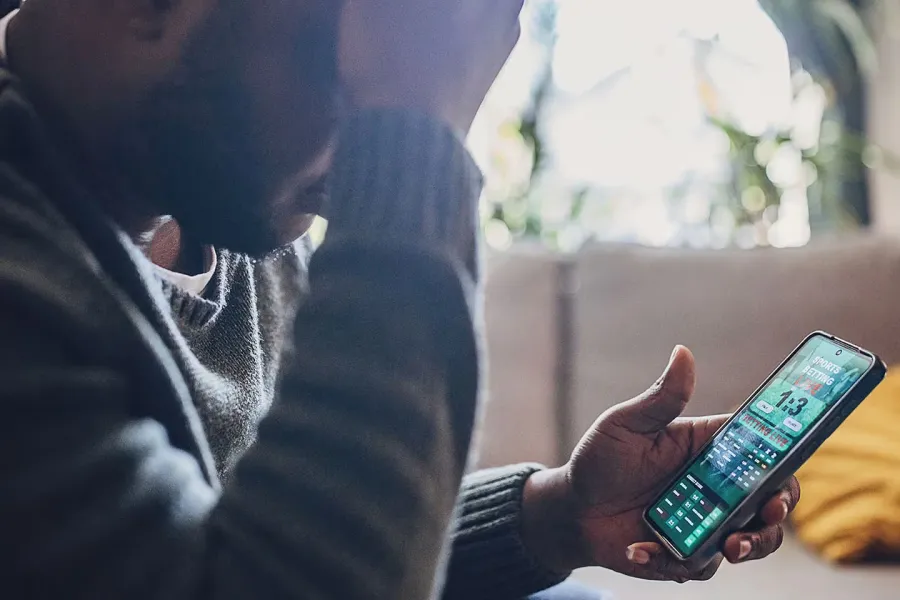 PREOCUPANTE. Una encuesta realizada por la consultora Opina Argentina arrojó que el 16% de los jóvenes realiza apuestas deportivas online.