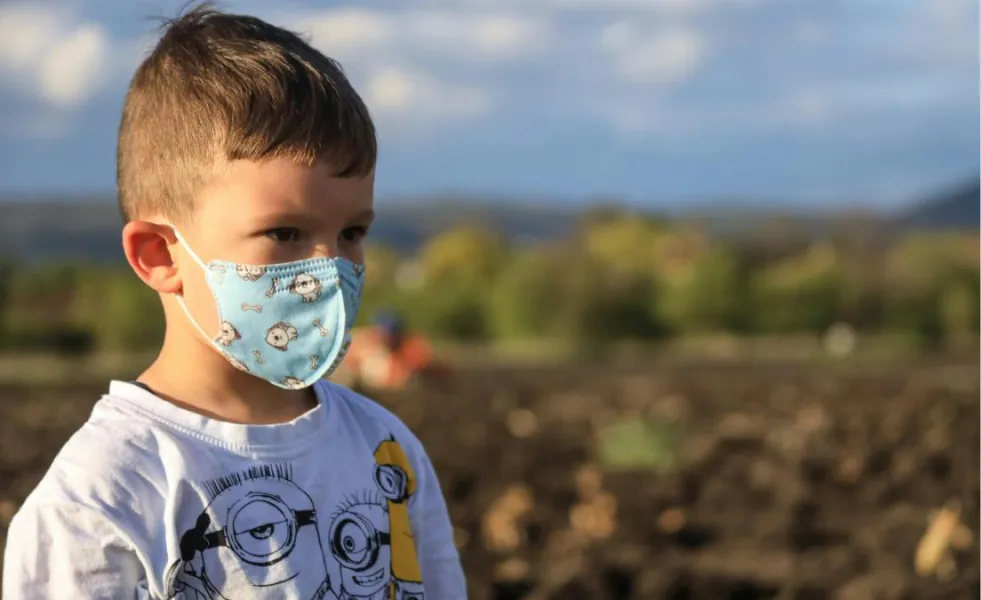 Los niños se encuentran siempre entre las poblaciones de riesgo.