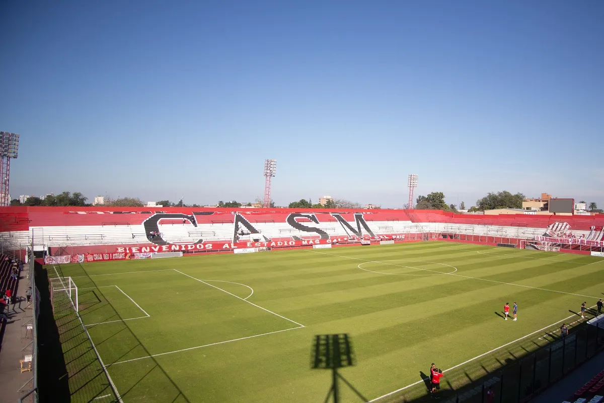 EXPECTATIVAS. San Martín de Tucumán se prepara para elegir a las nuevas autoridades del club. Foto Casm.