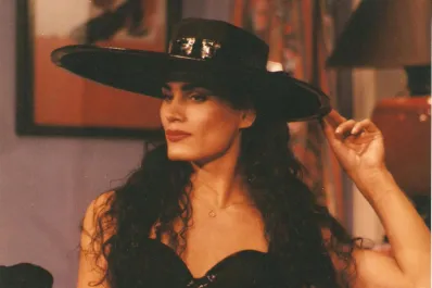 ¿Cuándo se estrena la serie de Cris Miró, dónde verla y quién es la protagonista?