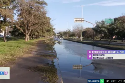 Una laguna en plena avenida Francisco de Aguirre que no para de crecer