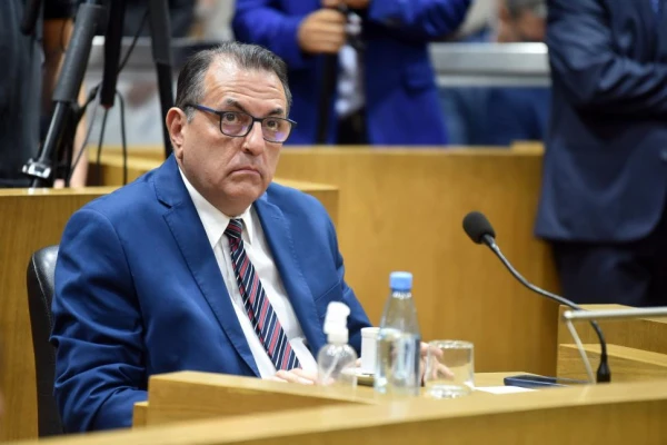 Carlos Arnedo: Aplicar la motosierra en los jubilados no es el camino