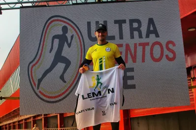 Corrió durante 24 horas con duras condiciones climáticas y quedó entre los mejores de la Ultramaratón de Las Termas