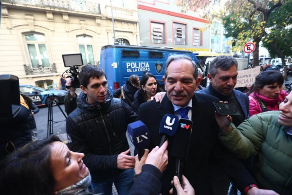 Claves de la declaración  de Alperovich: el uso del Estado para hacer política