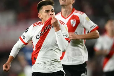 Sonríe el mundo River: “Diablito” Echeverri fue elegido como uno de los mejores juveniles del mundo