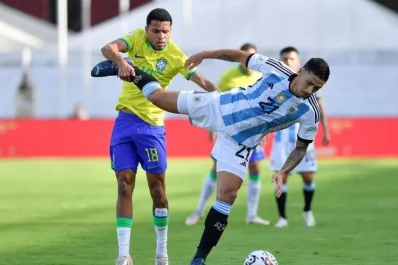 ¿Estaba lesionado? Equi Fernández fue desafectado de la Selección argentina pero se entrena con normalidad en Boca