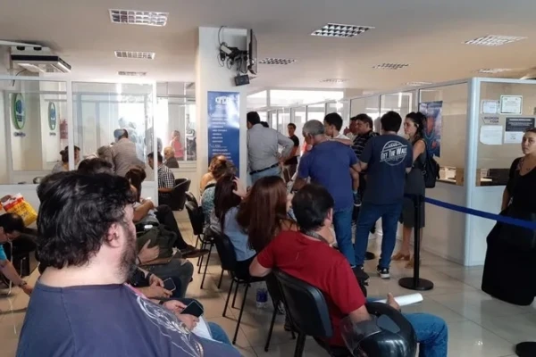 Adhemar pidió la quiebra e intentaría con eso aliviar su situación