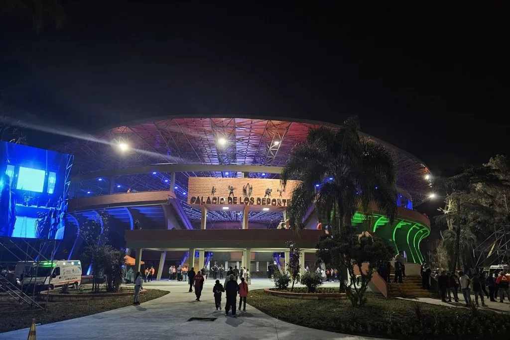 Palacio de los Deportes 