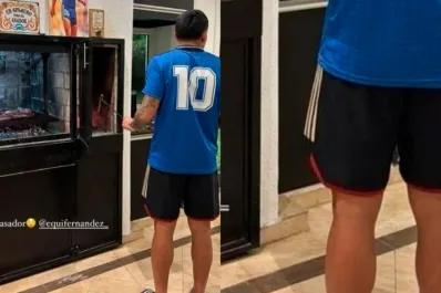 ¿Un jugador de Boca con el short de River? La polémica foto que desató un debate en las redes sociales