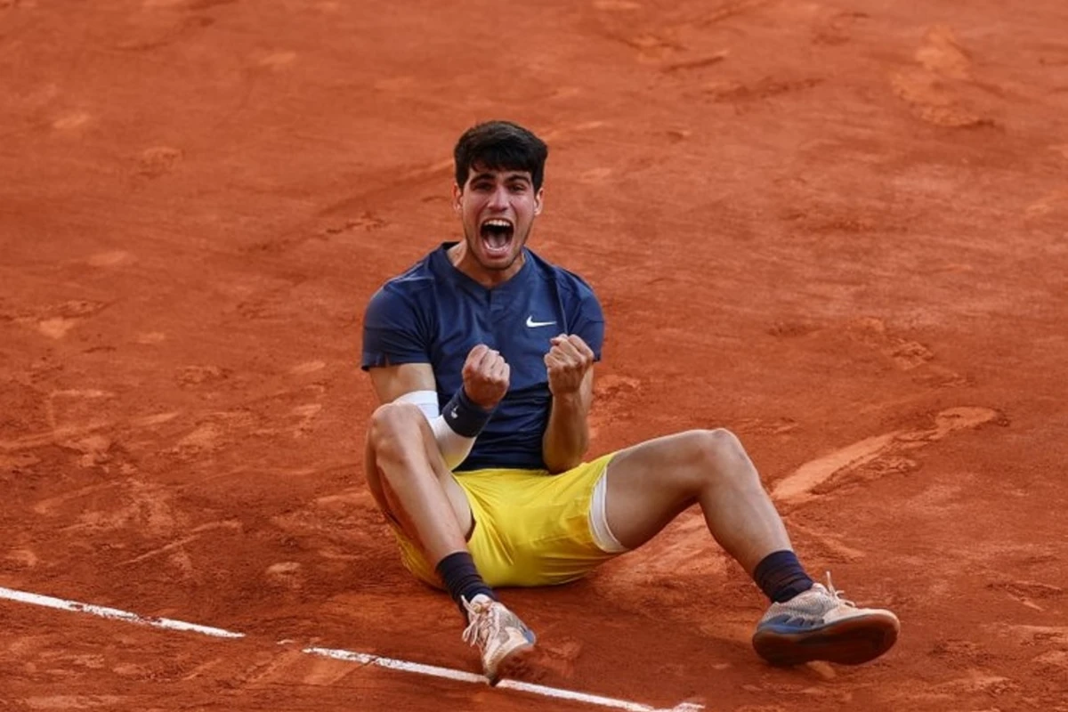 El grito de Alcaraz. FOTO X @rolandgarros