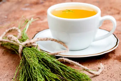 El té que mejora la circulación previniendo várices y coágulos sanguíneos