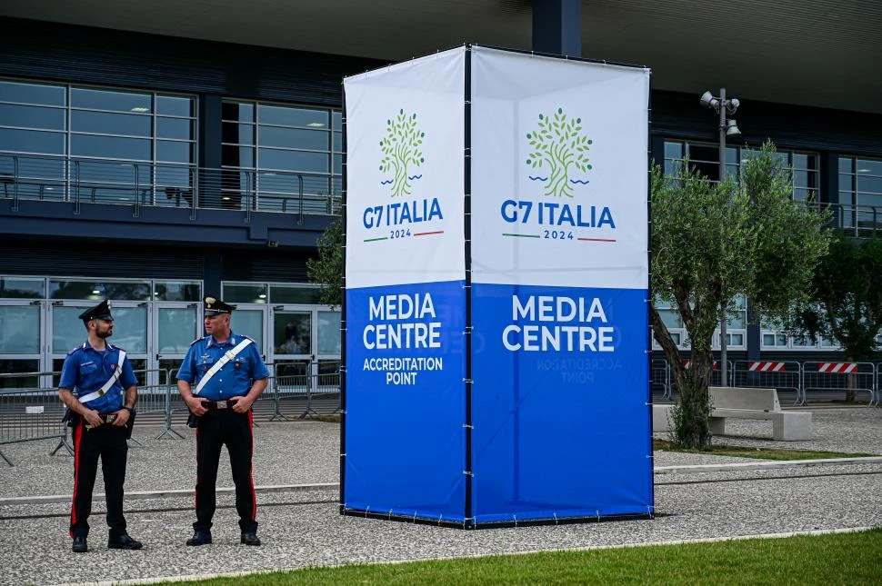 AISLADO. El centro de prensa para cubrir el G7 está en Bari, a 60 kilómetros del lugar de las reuniones.