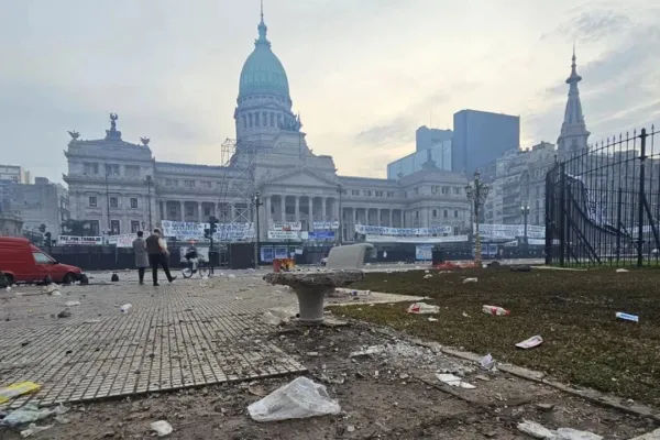 Ley Bases: ¿cuánta costará arreglar los destrozos en la zona del Congreso?