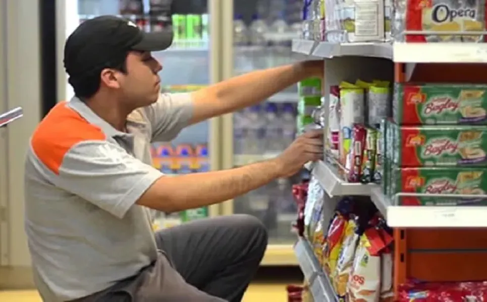 Cuánto debe cobrar un empleado de comercio con los aumentos de mayo y junio 2024