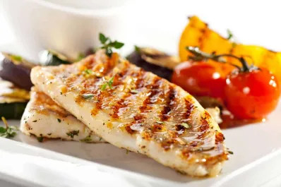 ¿Qué sucede con nuestro cuerpo si comemos pescado todos los días?