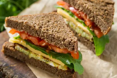 Sanguchitos de miga saludables: fácil, en pocos minutos y para toda la familia