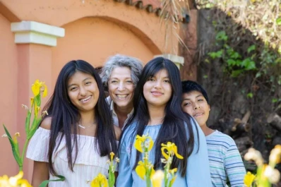 Una historia de amor adoptivo que busca ser imitada