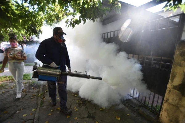 Yerba Buena coordinan futuras acciones con científicos del Conicet para combatir el dengue