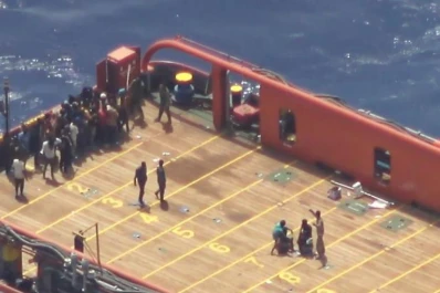 Naufragio en el Mediterráneo: recuperan decenas cuerpos de migrantes frente a las costas de Italia