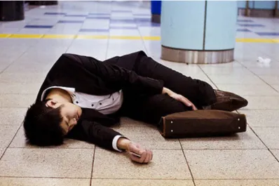 A 10 años de la ley contra la sobrecarga laboral en Japón, el karoshi sigue matando trabajadores