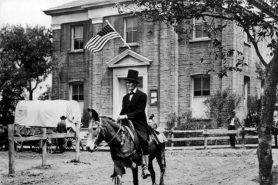 Círculo de la Prensa: en el ciclo de John Ford se verá “El joven Lincoln”