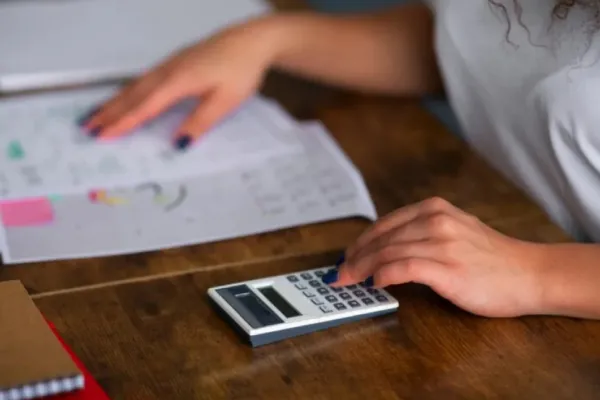 Plazo fijo o billetera virtual: ¿qué opción tiene más rendimiento para guardar los ahorros?