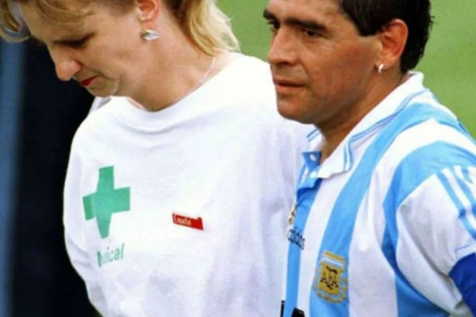 Cómo está hoy Sue Carpenter, la enfermera que buscó a Diego Maradona en el Mundial 1994