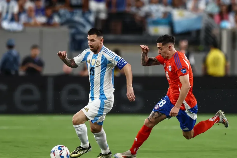 Copa América: la durísima patada que recibió Messi ante Chile