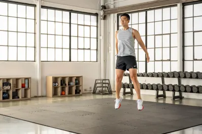 La rutina explosiva de 20 minutos para ganar masa muscular con solo tres ejercicios