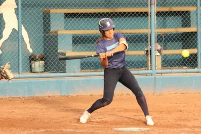 Es profesora de educación física, campeona de Las Cañas, y va por la defensa del título sudamericano con la Selección