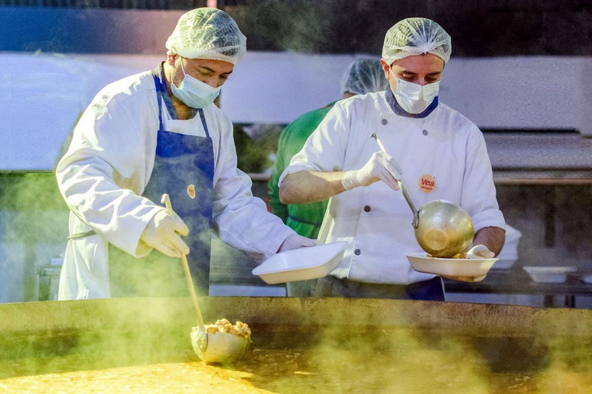 Súper Locro Patrio de la mano de Supermercados VEA