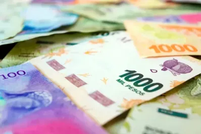 Lo anticipó Caputo: el 57% de los argentinos utiliza sus ahorros para afrontar gastos del mes